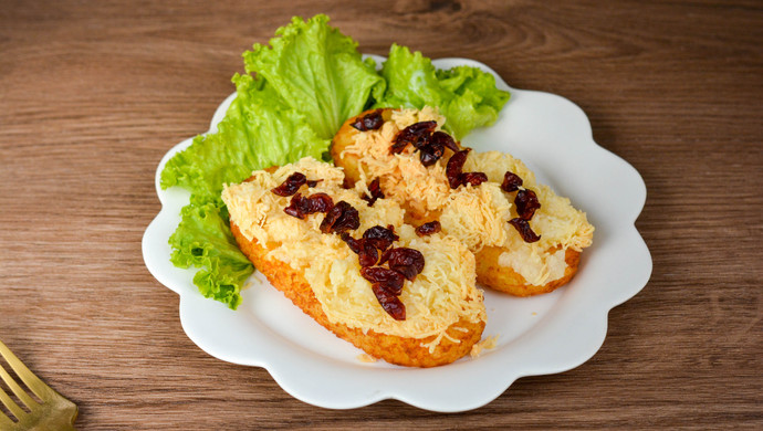 Baked American Potato Cakes with Italian Cheese